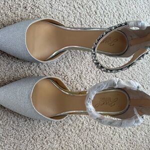 Badgley Mischka Silver Glitter Heels